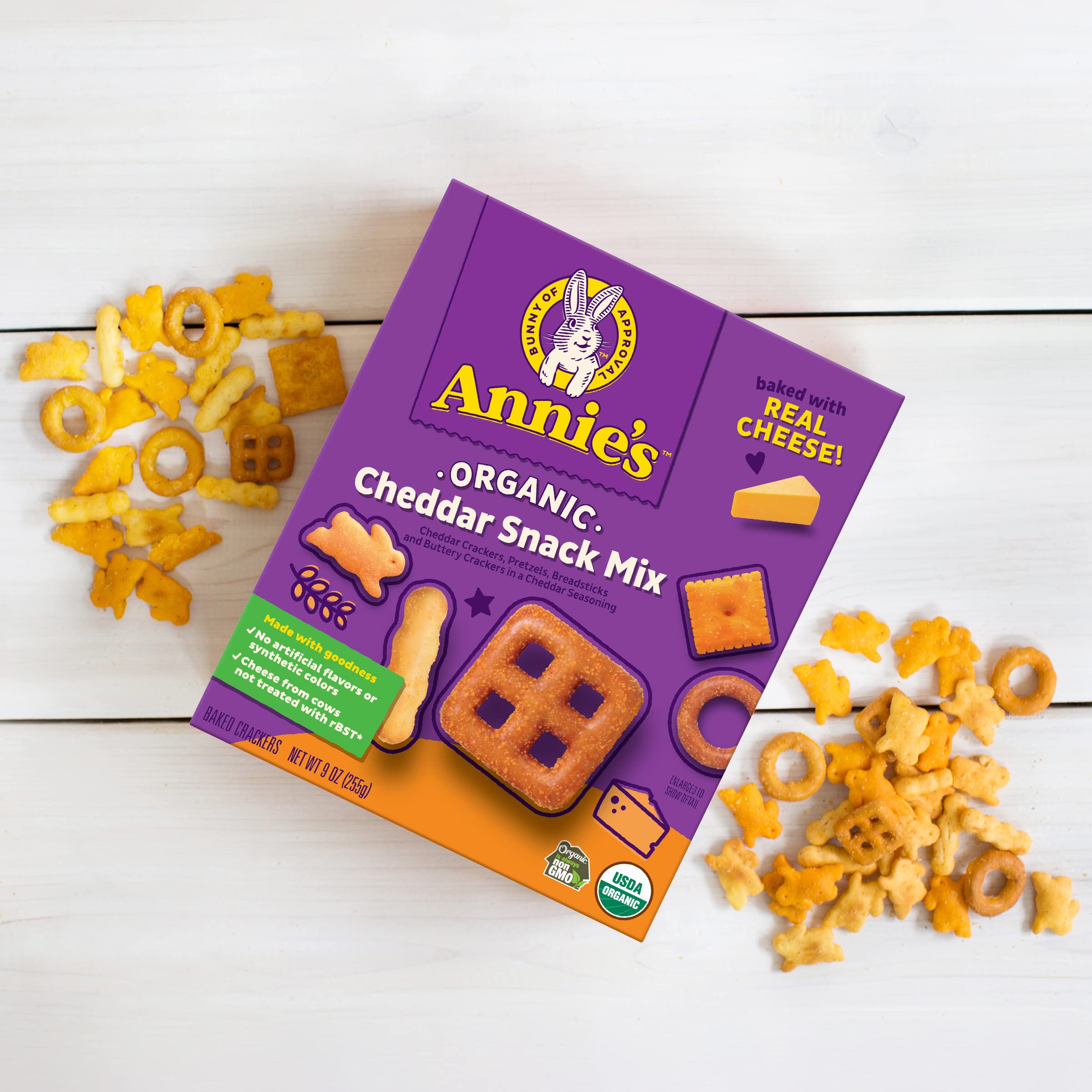 Annie's Cheddar Snack Mix With Assorted Crackers and Pretzels, Made with Real Cheese, 9 oz - Image 6